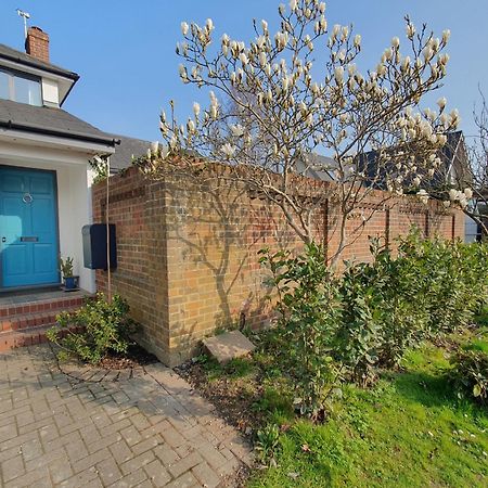 Villa Island Retreat With Hottub West Mersea Exterior foto
