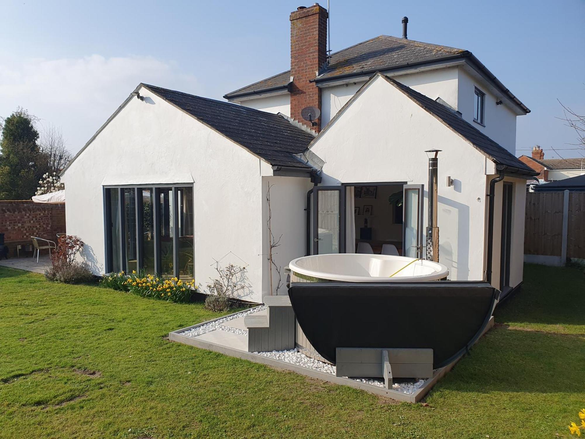 Villa Island Retreat With Hottub West Mersea Exterior foto